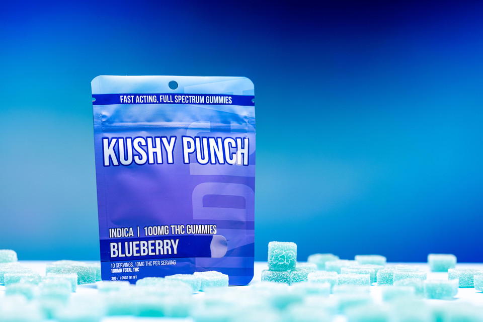 Kushy Punch Blueberry Edible 10-pack (Hybrid) {100mg}