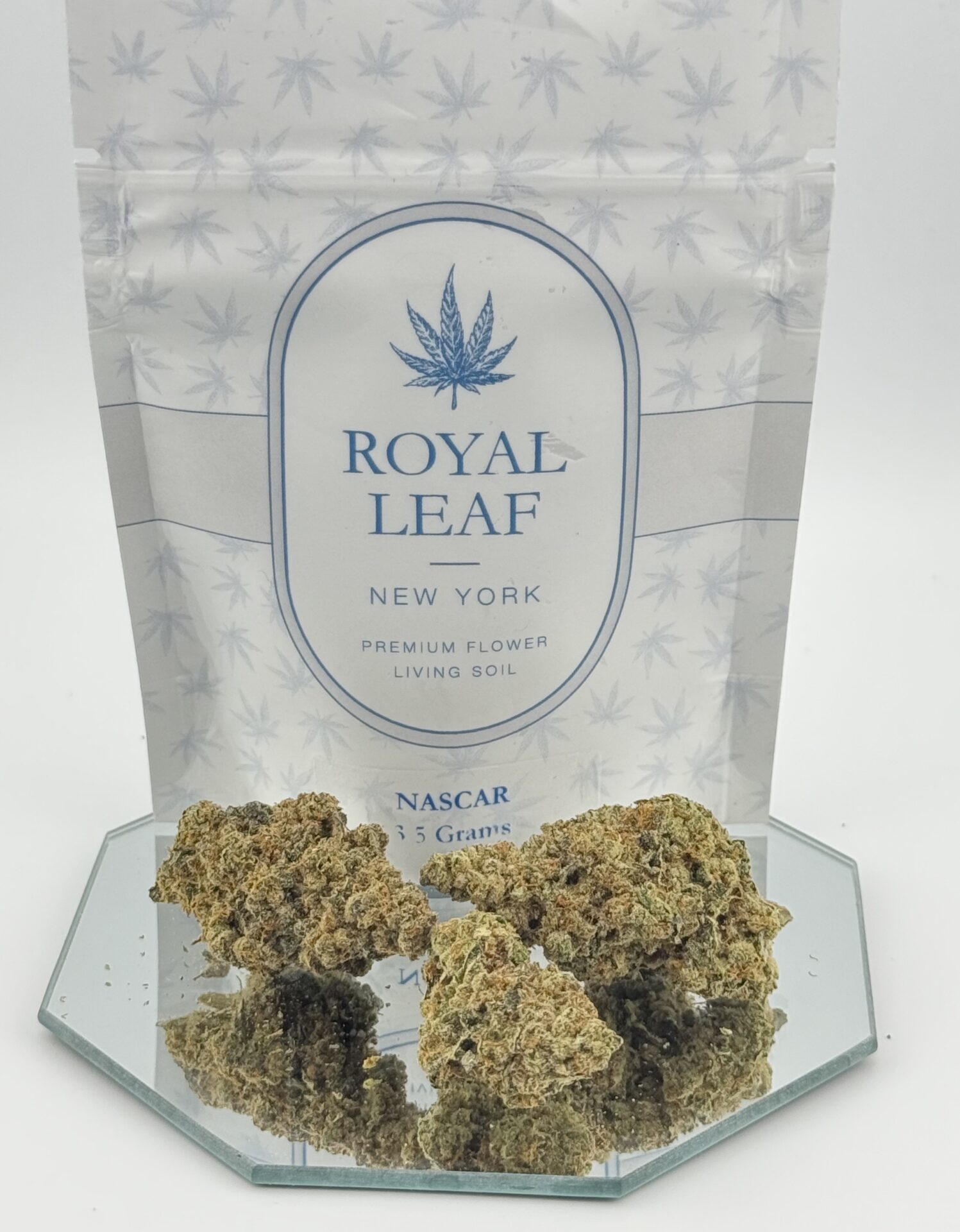 Royal Leaf Nascar Flower  (Sativa) 27% {3.5g}