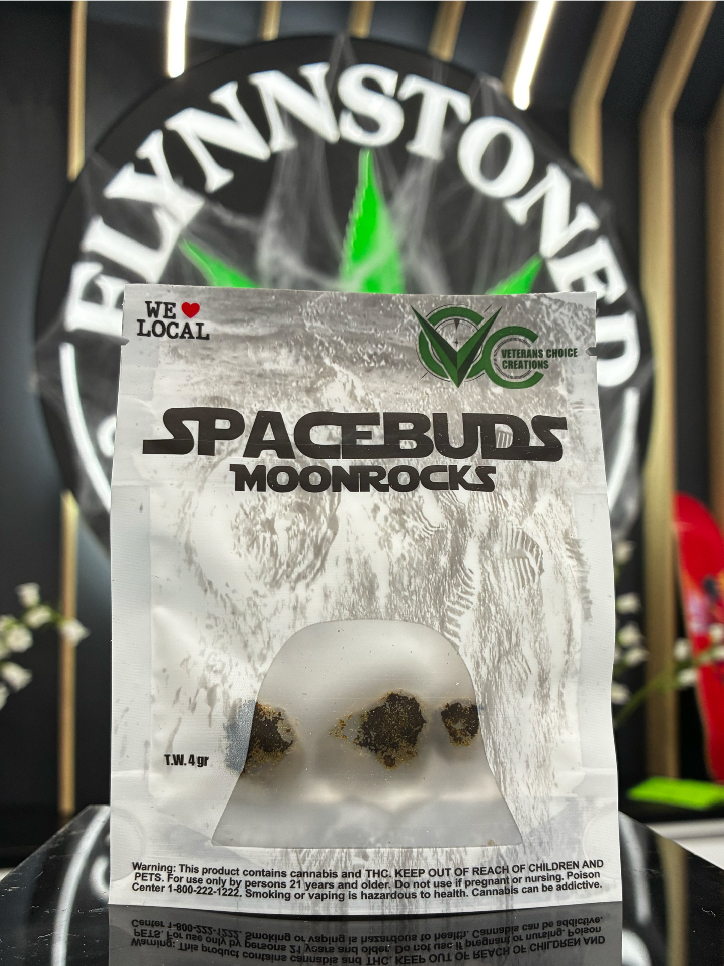SpaceBuds Grape Bubbly Moonrocks Flower (Hybrid Indica) 68% {4g}
