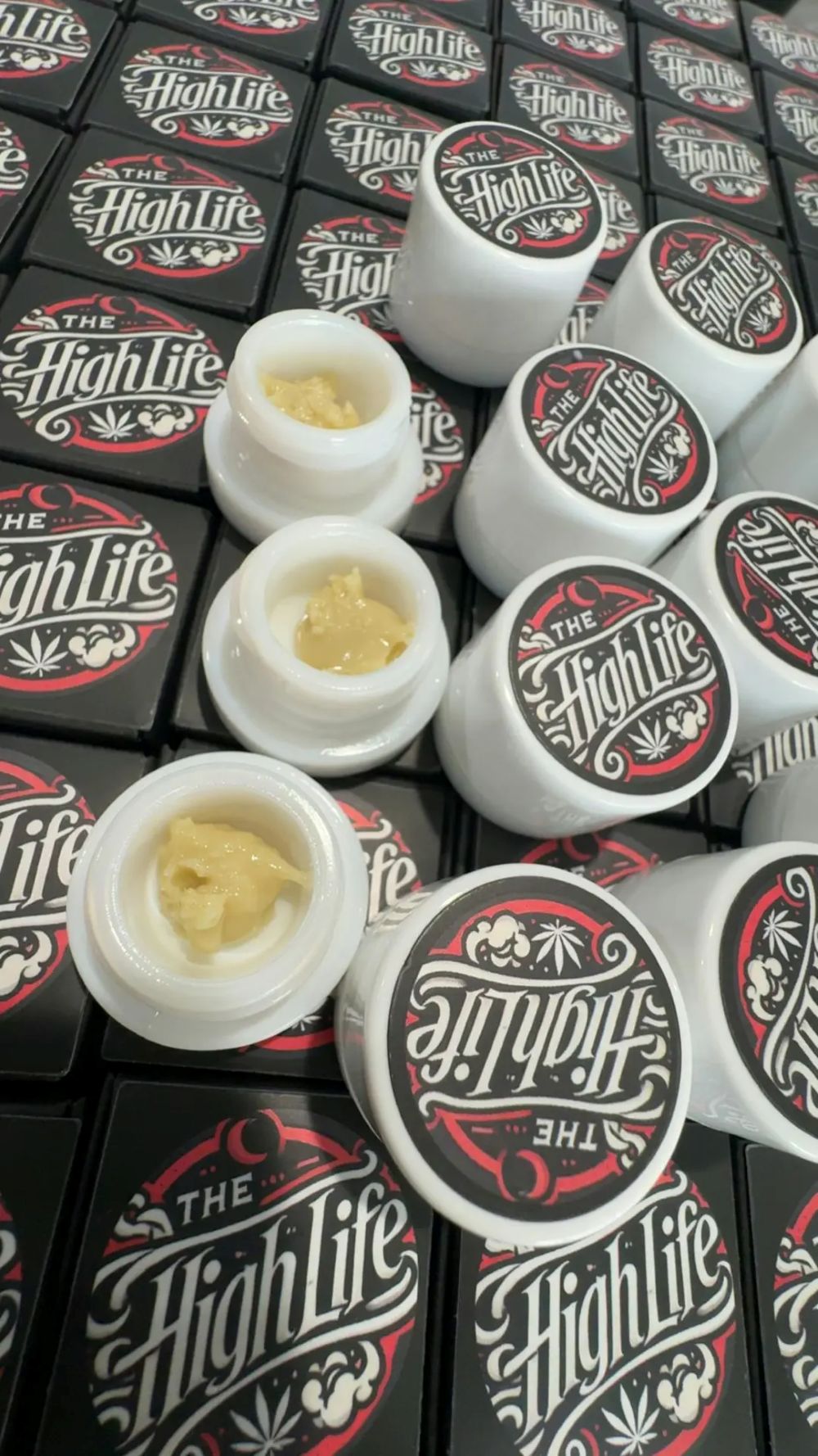 The Highlife Insane Poundcake Live Rosin  (Indica) 68.62% {1g}